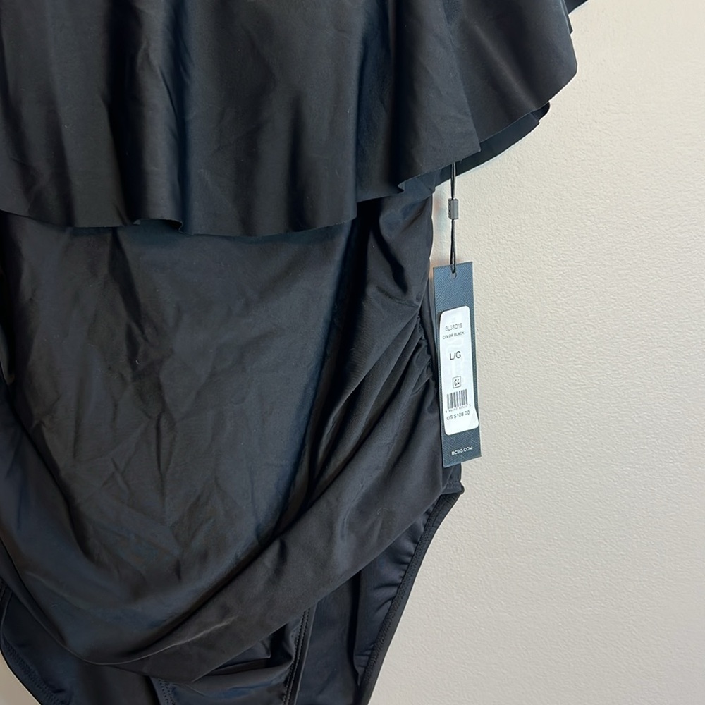 NWT BCBGMaxazria Black Ruffle Sleeve One Piece Swimsuit Size Large - Picture 6 of 7